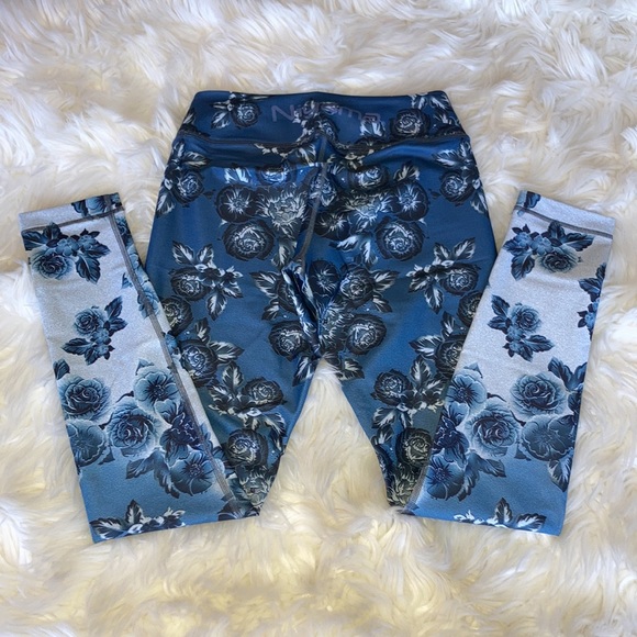 NIYAMA Blue Rose Leggings M - Picture 10 of 12